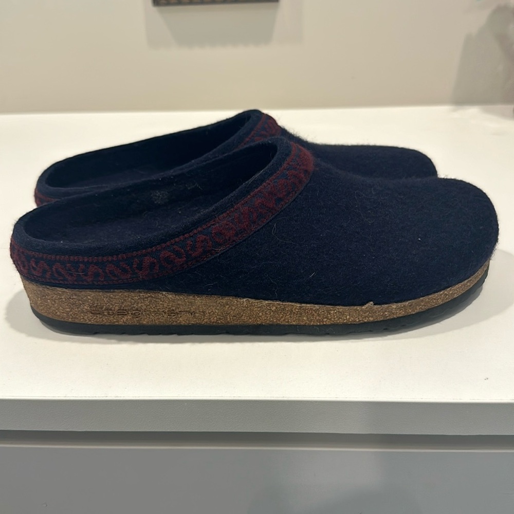 Stegmann Women's Original 108 Wool Clog Navy